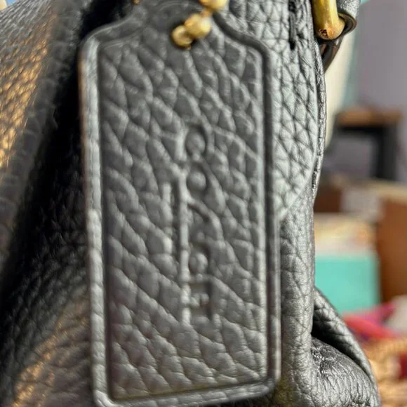 Coach Outlet Shay Crossbody in Black Pebbled Leather - Picture 13 of 14